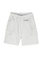 Neil Barrett Kids short de sport à logo imprimé - Gris