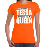 Naam cadeau t-shirt my name is Tessa - but you can call me Queen oranje voor dames