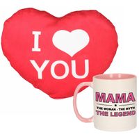 Mama the legend mok/beker 300 ml roze incl. sierkussentje hart vorm 15 cm