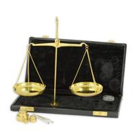 A BRASS APOTHECARY SCALE IN BOX