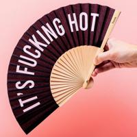 Houten waaier It's Fucking Hot - Zwart