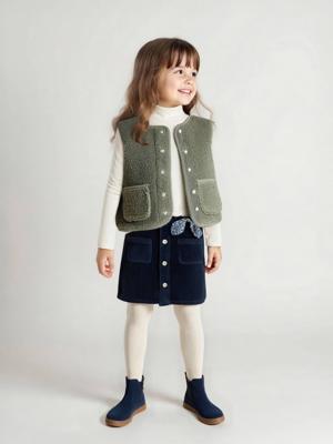 Mouwloos meisjesvest van sherpa groen