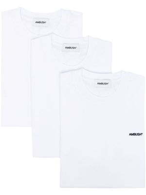 AMBUSH lot de trois t-shirts à logo brodé - Blanc