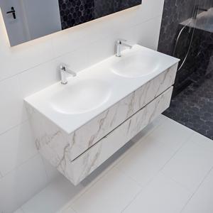 Mondiaz Vica Moon badmeubel wit carrara mat 120 cm 4 lades solid surface dubbele spoelbak 2 kraangaten