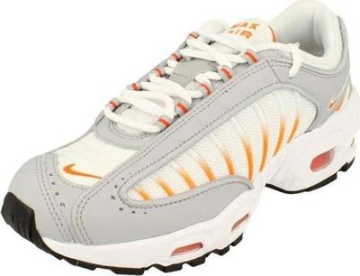 NIKE AIR MAX TAILWIND IV SNEAKERS