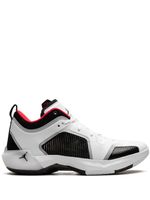 Jordan baskets Air Jordan 37 'Siren Red' - Blanc - thumbnail