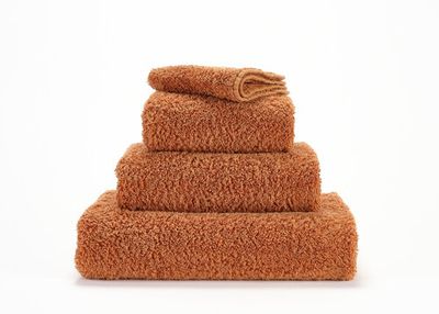 Abyss Abyss & Habidecor Super Pile Handdoek 60x110 737 caramel