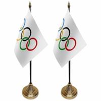 2x stuks olympische Spelen tafelvlaggetjes - 10 x 15 cm - met standaard - versiering feestartikelen