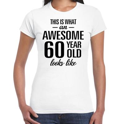 Awesome 60 year - geweldige 60 jaar cadeau t-shirt - wit - voor dames - Verjaardag cadeau