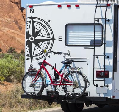 Dubbelzijdig kompas caravan sticker