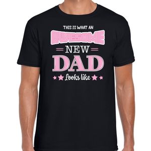 Cadeau t-shirt aanstaande papa - awesome new dad - zwart/roze - heren - Vaderdag/verjaardag