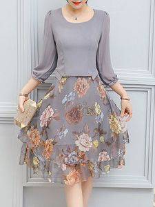 Round Neck Floral Lantern Sleeve Skater Dresses