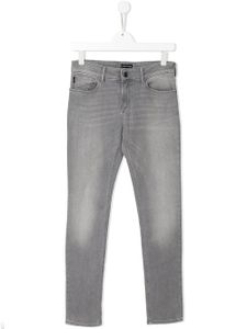 Emporio Armani Kids jean à effet délavé - Gris