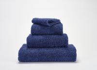 Abyss & Habidecor Super Pile Douchelaken 70x140 332 cadette blue Abyss & Habidecor Super Pile Douchelaken 70x140 332 cadette blue