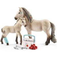 schleich HORSE CLUB Hannahs verbanddoos 42430 schleich HORSE CLUB Hannahs verbanddoos 42430
