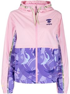 AAPE BY *A BATHING APE® veste zippée à motif camouflage - Rose