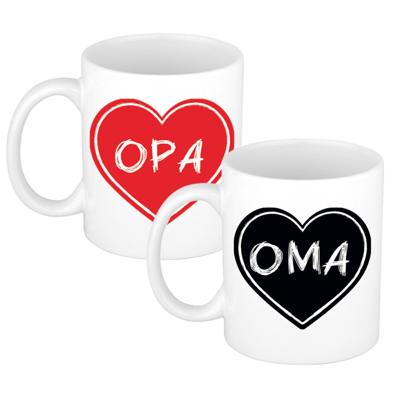Liefste opa / oma verjaardag cadeau koffiemokken - zwart/rood - 300 ml - vaderdag / moederdag