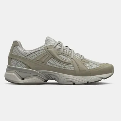 Under Armour Sola Sneaker Unisex Beige - Maat 46 - Kleur: Beige | Soccerfanshop