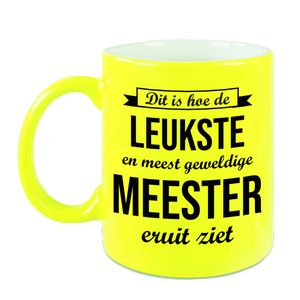 Leukste en meest geweldige meester cadeau koffiemok / theebeker neon geel 330 ml