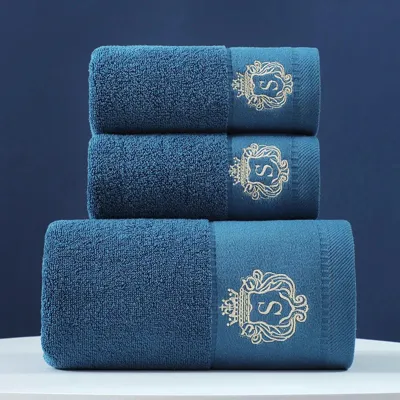 3-delige Luxe Handdoekenset | 100% Gekamd Katoen | Jacquard Geborduurd 3-delige Luxe Handdoekenset | 100% Gekamd Katoen | Jacquard Geborduurd