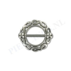 Tepelpiercing shield tribal klein
