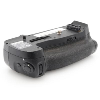Nikon MB-D18 batterygrip occasion