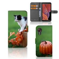 Samsung Galaxy Xcover 5 | Telefoonhoesje | Met pasjeshouder | Kitten