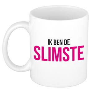 Cadeau koffie/thee mok - roze - de slimste - 300 ml - keramiek