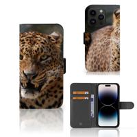iPhone 15 Pro | Telefoonhoesje | Met pasjeshouder | Luipaard