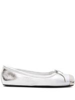 Alexander McQueen ballerines à bout métallisé - Argent