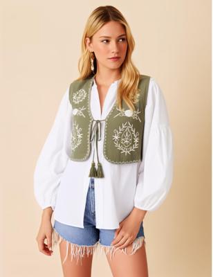 Only Onlthyra Sl Emb Vest Wvn Vest Kalamata Cloud Dancer Emb