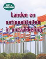 Landen en nationaliteiten in ontwikkeling (Hardback)