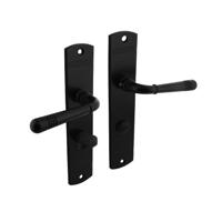 Intersteel Deurkruk Helena op schild 235x45mm WC63/8mm zwart Intersteel Deurkruk Helena op schild 235x45mm WC63/8mm zwart