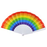 1x Spaanse hand waaiers regenboog/rainbow/pride vlag 14 x 23 cm   -