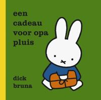Een cadeau voor opa Pluis (Hardback)
