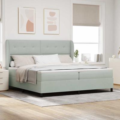Boxspring bed met matras Lichtgrijs 200 x 200 cm Fluweel