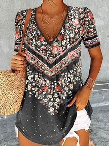 Ethnic Design Short Sleeve V-Neck T-Shirt