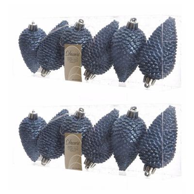 Kersthangers dennenappels - 12x st - donkerblauw - glitter - 8 cm - kunststof - kerstversiering Kersthangers dennenappels - 12x st - donkerblauw - glitter - 8 cm - kunststof - kerstversiering