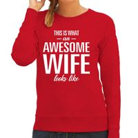 Awesome wife / vrouw / echtgenote cadeau trui rood dames - thumbnail