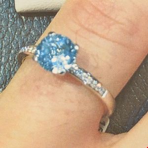 TFT Ring London Blue Topaas En Diamant 0.05ct H SI Witgoud