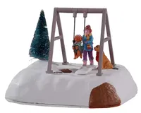 Puppy gets a swing ride.b/o (4.5v) Puppy gets a swing ride.b/o (4.5v)
