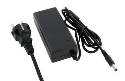 TOSHIBA Laptop ac adapter 65w