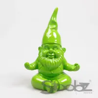 Kabouter yoga 11x14x20cm groen