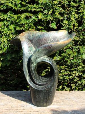Stenen beeld Spread your wings, 30 cm