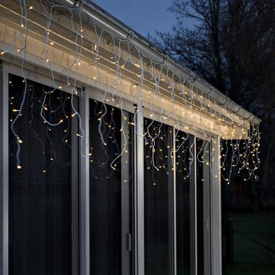 Lichtgordijn voor buiten - 200 LEDs - Extra warm wit - 6 meter - Kerstverlichting