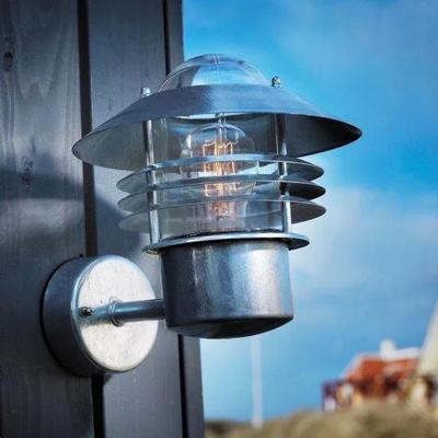 Buitenlamp voordeur zilver Nordlux &apos;Vejers&apos; wandlamp E27 IP54