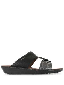Tod's sandales à bout ouvert - Gris