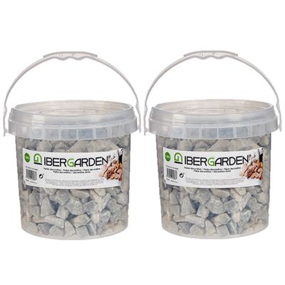 2x pakjes decoratie steentjes/kiezels lichtgrijs grof 3 kg