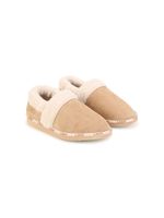 Chloé Kids chaussons texturés à logo imprimé - Tons neutres