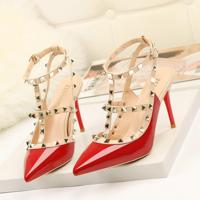Puntige stiletto klinknagels ondiepe mond hoge hakken schoenen maat: 39 (rood)